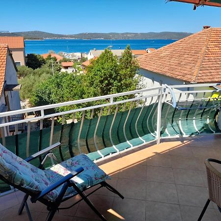 Apartment Gotovina Biograd Na Moru Esterno foto