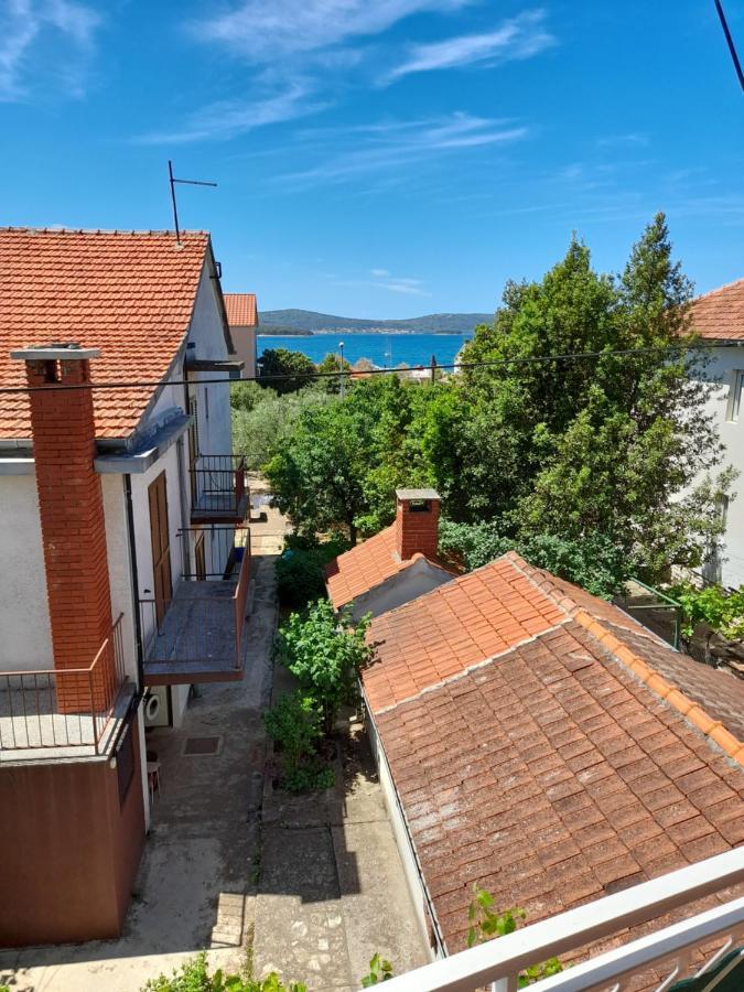 Apartment Gotovina Biograd Na Moru Esterno foto
