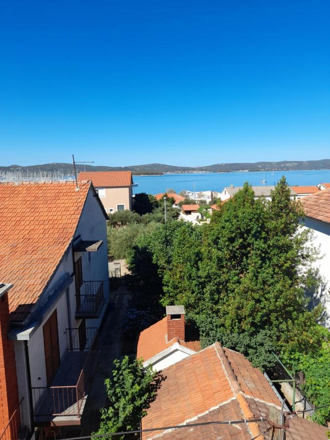 Apartment Gotovina Biograd Na Moru Esterno foto