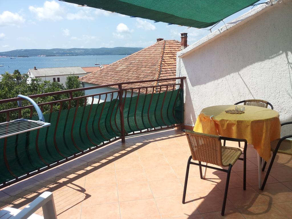 Apartment Gotovina Biograd Na Moru Camera foto