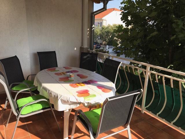 Apartment Gotovina Biograd Na Moru Esterno foto