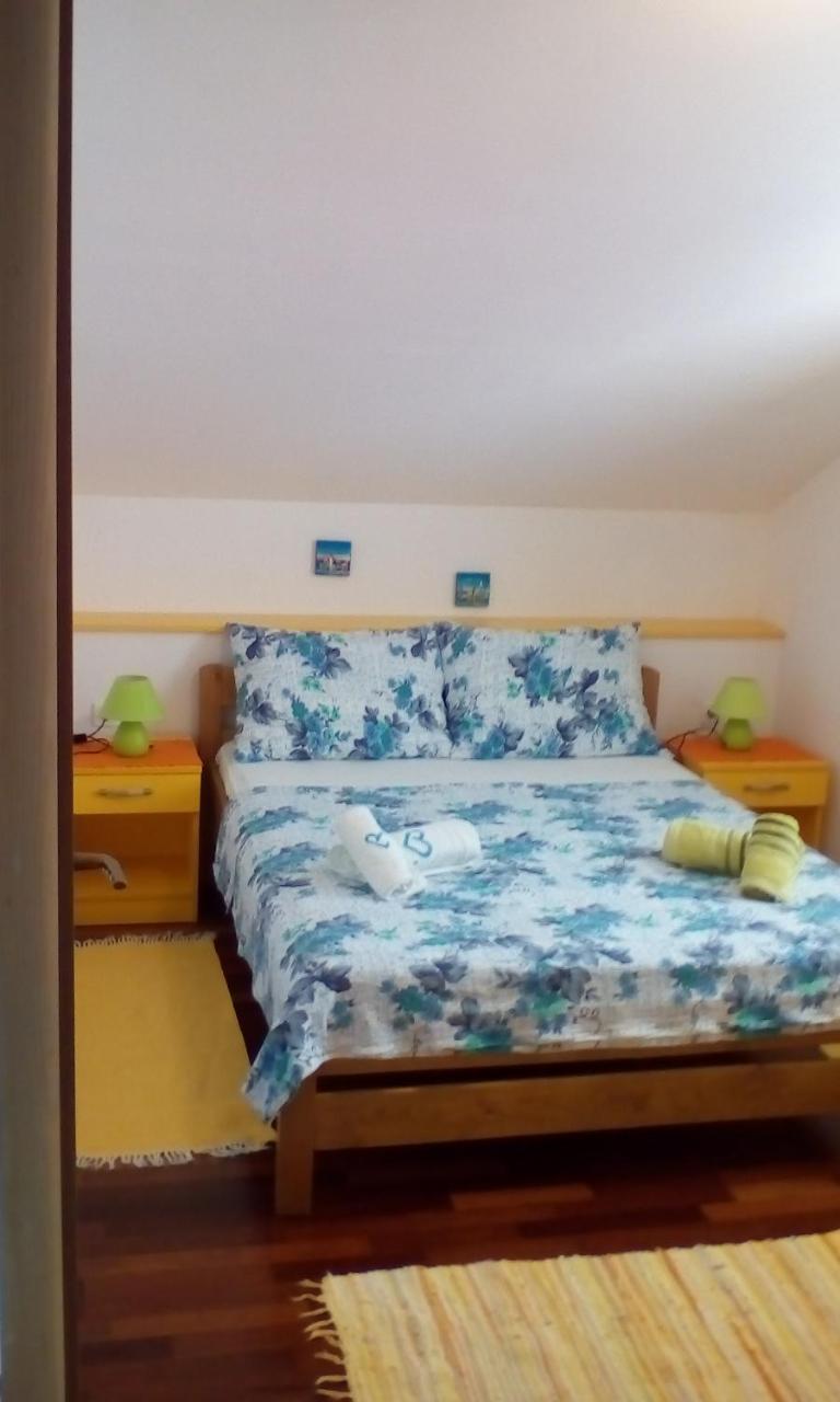 Apartment Gotovina Biograd Na Moru Esterno foto