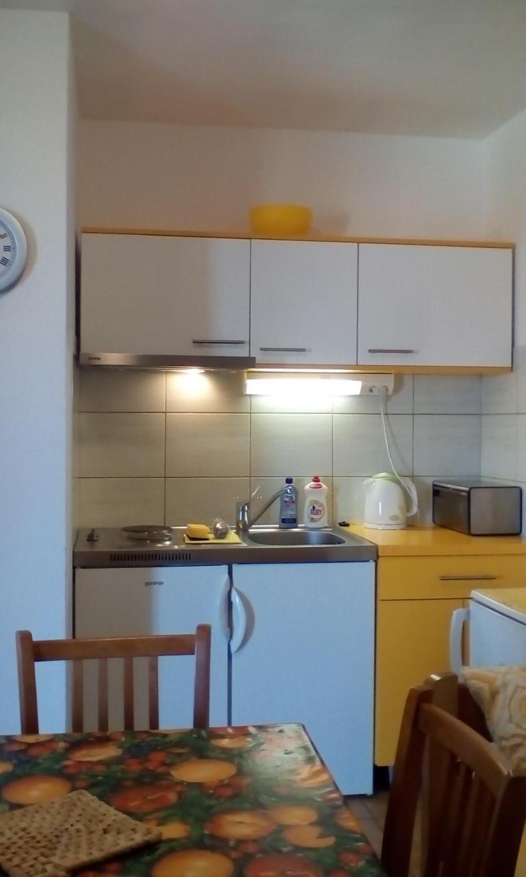Apartment Gotovina Biograd Na Moru Esterno foto